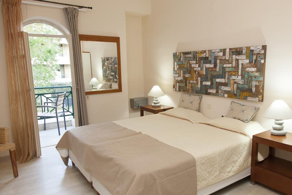 Troulakis Beach Hotel Агия-Марина Экстерьер фото